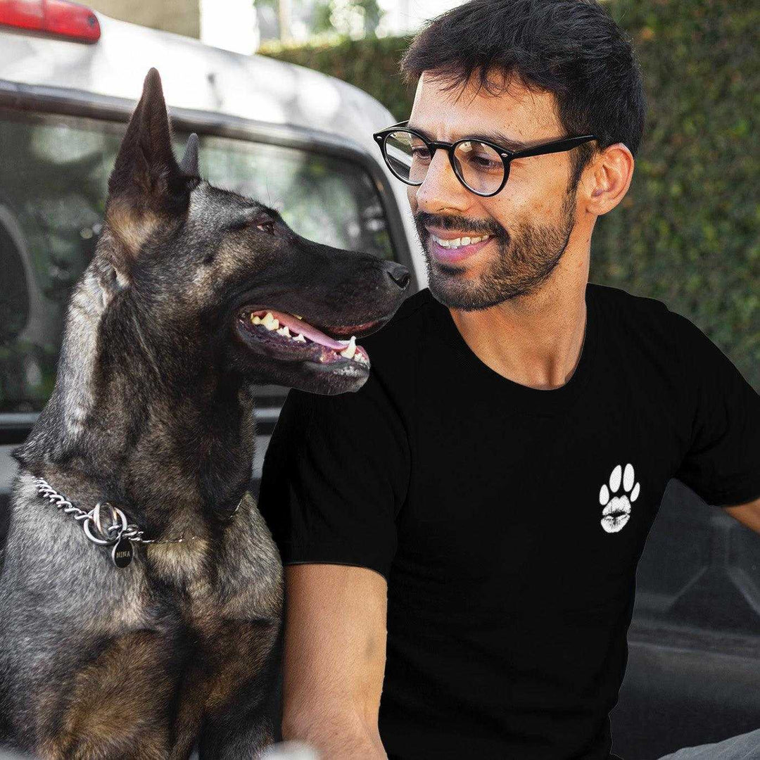 T-Shirt - "Kiss the Dog" Kussmund klein ohne Kralle